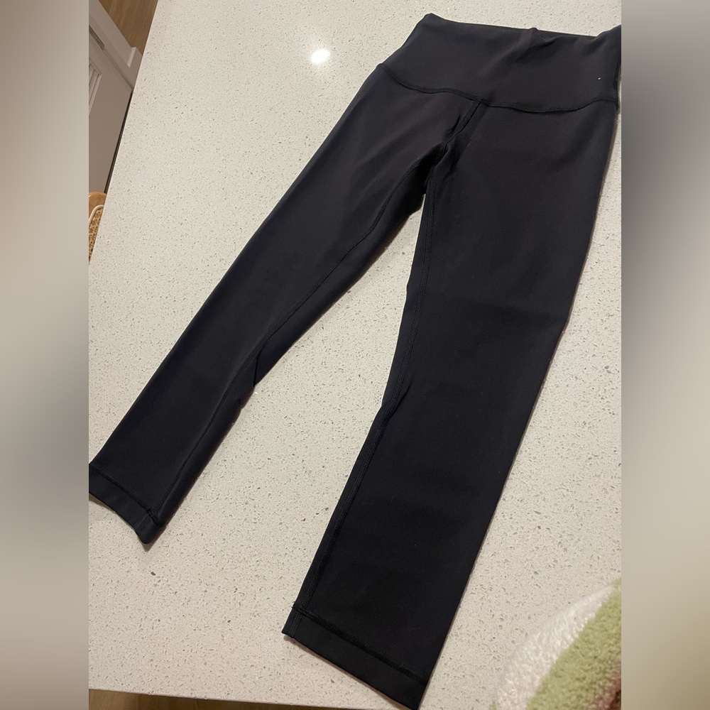 Lululemon cropped leggings